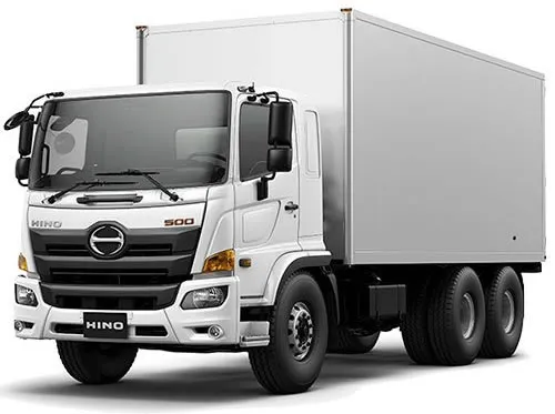 Cami&oacute;n rab&oacute;n HINO 2628 con aplicaci&oacute;n de caja seca.