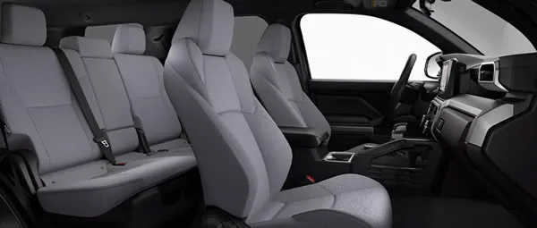 Asientos traseros de la Toyota 4Runner HEV.