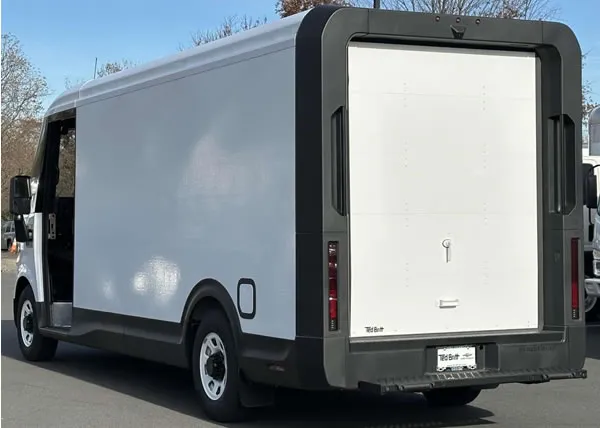Vista trasera de la Chevrolet BrightDrop.
