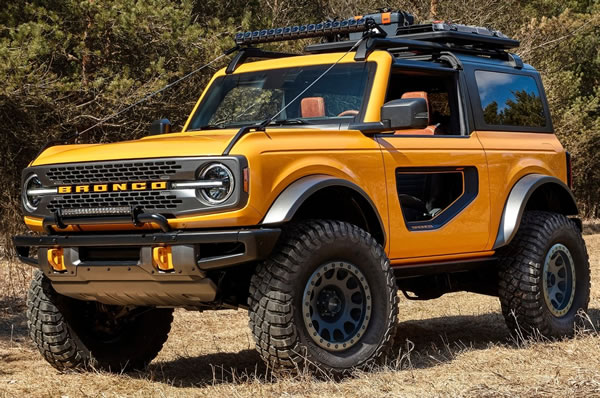 Ford Bronco Camioneta SUV Todotereno.