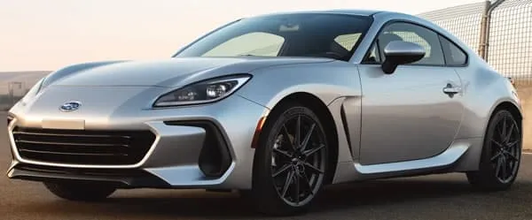 Subaru BRZ autom&oacute;vil coup&eacute; deportivo.