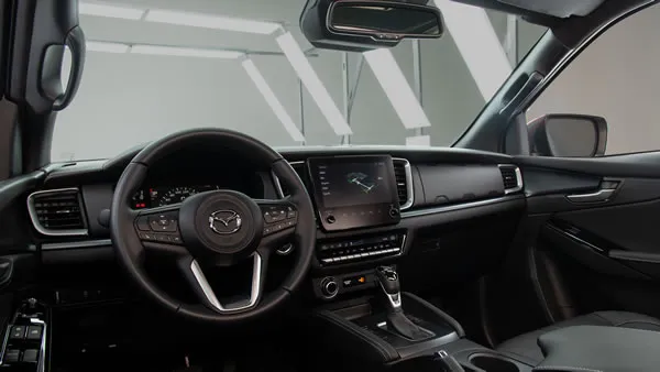 Panel de instrumentos de la Mazda BT-50.