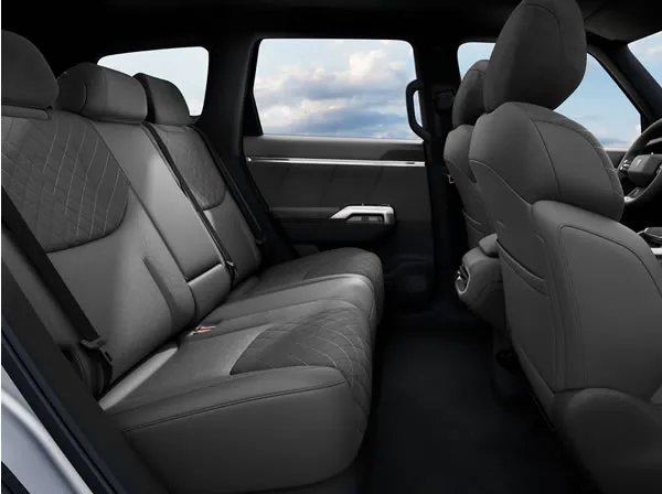 Asientos traseros de la Changan Deepal G318 REEV.