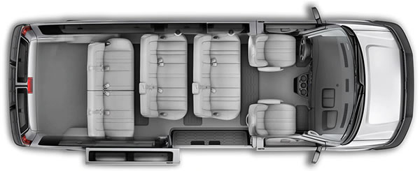 Interior y arreglo de asientos de la Chevrolet Express Pasajeros.