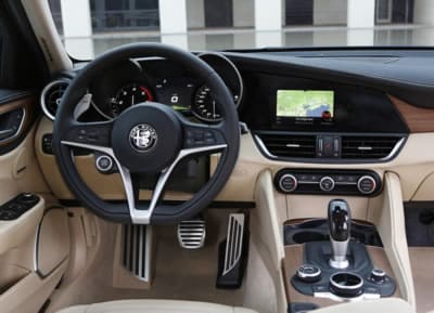 Tablero de instrumentos del Alfa Romeo Giulia.