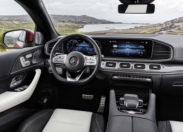 Tablero de instrumentos del Mercedes-Benz GLE Coupé.