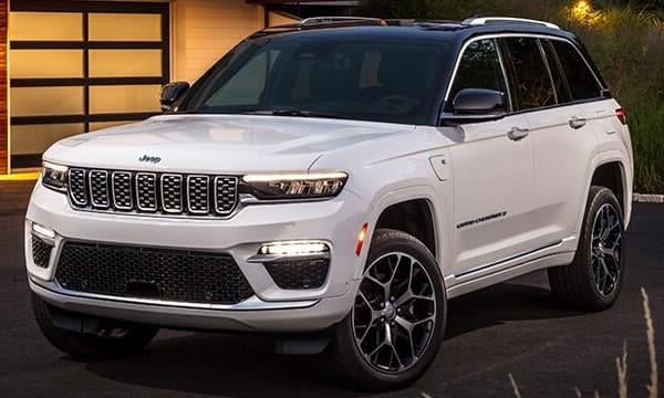 Jeep Grand Cherokee 4xe Camioneta SUV Híbrida Enchufable.