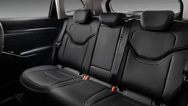 Asientos traseros de la GWM Haval H6 HEV.