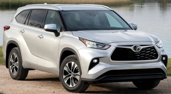 Toyota Highlander Camioneta SUV Tama&ntilde;o Mediano H&iacute;brida.