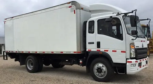 Cami&oacute;n HOWO G3W con caja seca.