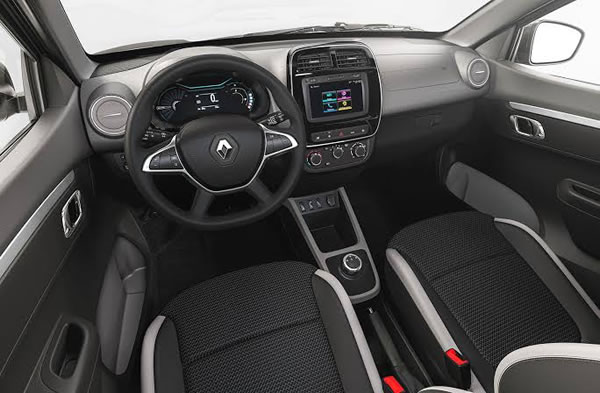 Interior y panel de instrumentos del Renault Kwid E-Tech.