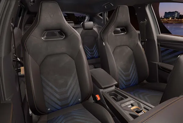 Arreglo de los asientos del CUPRA Leon.