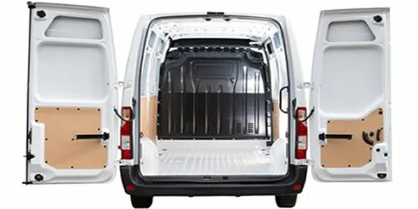 &Aacute;rea de carga de la Renault Master.