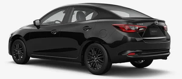 Vista trasera y lateral del Mazda 2 Sed&aacute;n.