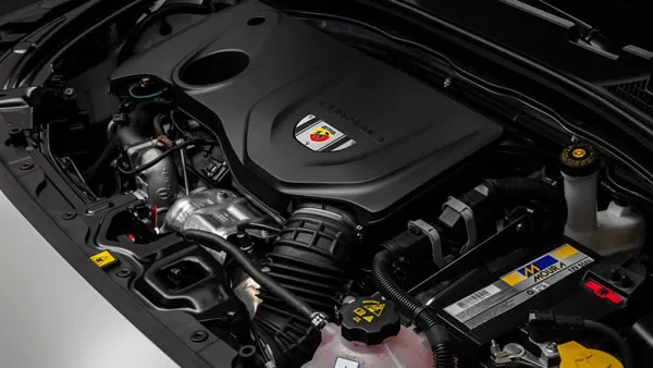 Detalle del motor FireFly 1.3 del FIAT Pulse Abarth.