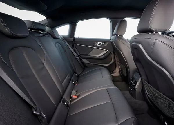 Asientos traseros del BMW Serie 2 Gran Coup&eacute;.