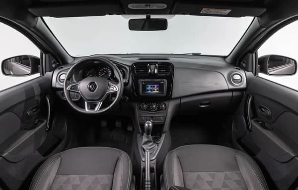 Interior y tablero de instrumentos de la Renault Stepway.