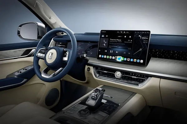 Panel de instrumentos de la GWM Tank-500.