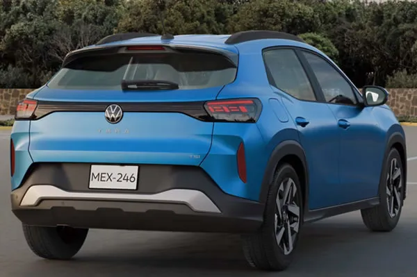 Vista lateral y trasera de la Volkswagen Tera.