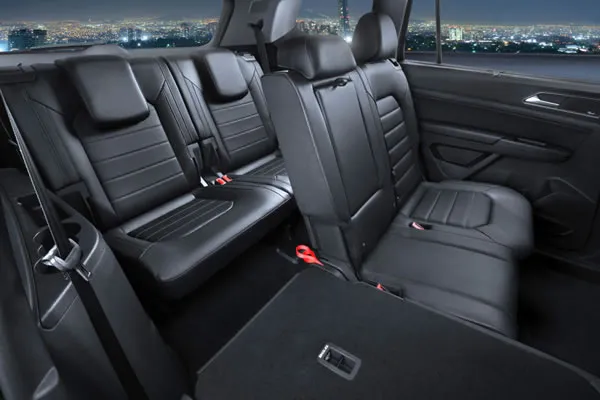 Asientos traseros de la Volkswagen Teramont.