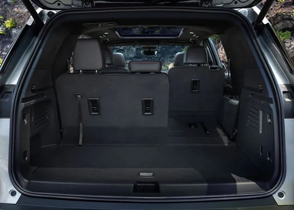 Aspecto de la cajuela trasera de la Chevrolet Traverse.
