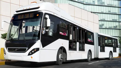 Autob&uacute;s Volvo 7300.