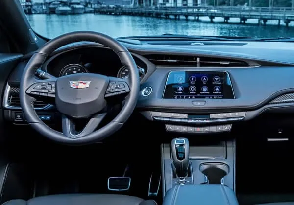 Panel de instrumentos de la Cadillac XT4.